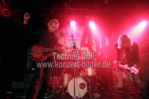 Finnische Rock-Pop-Gruppe 22-Pistepirkko gastiert in Begleitung von Olaf Weiden auf seiner 