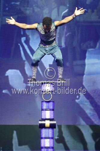 Artistikshow des österreichischen Aktionskünstlers André Heller AFRIKA! AFRIKA! gastiert in der Lanxess-Arena Köln (© Thomas Brill)