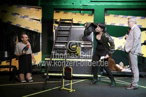 Komödie nach dem Bestseller Roman von Karsten Dusse 