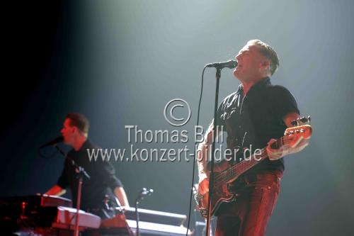 Kanadische Rock-Sänger Bryan Adams gastiert auf seiner 