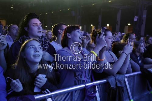 Deutsche Musiker Adel Tawil gastiert auf seiner 