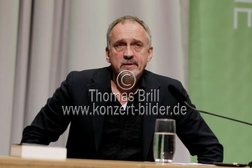 Dänischer Krimiautor Jussi Adler-Olsen liest aus seinem Roman 