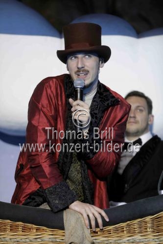 Deutsche Rapper Alligatoah gastiert auf seiner 