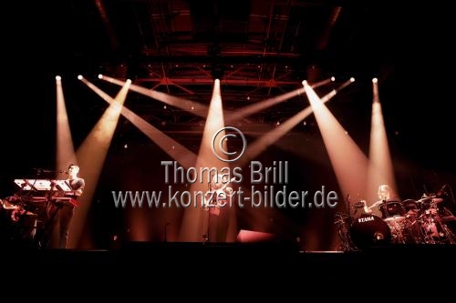 Britische Alternative-Pop-Band Alt-J gastiert auf ihrer 