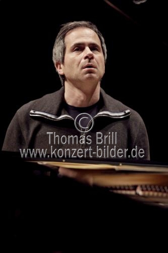 Polnischer Pianist Piotr Anderszewsk gastiert mit Werken von Johann Sebastian Bach, Robert Schumann, Karol Szymanowski und Béla Bartók in der Philharmonie Köln (&copy; Thomas Brill)