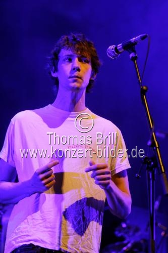 Deutsche Pop-Rock-Band AnnenMayKantereit gastiert auf ihrer 