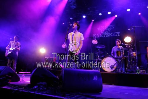 Deutsche Pop-Rock-Band AnnenMayKantereit gastiert auf ihrer 