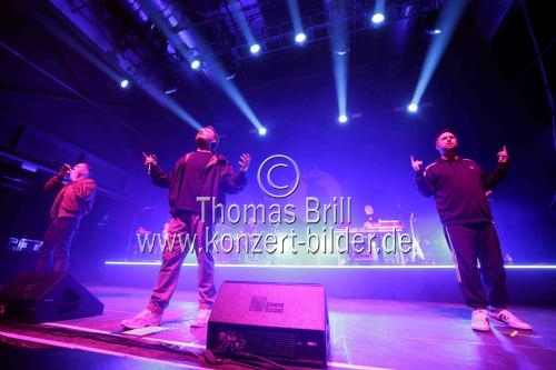 Deutsche Hip-Hop-Gruppe Antilopen Gang gastiert auf ihrer 