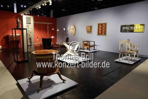 Art Cologne - älteste Kunstmesse der Welt und Branchentreffpunkt für Galerien und Institutionen in Deutschland in der Messe Köln (&copy; Thomas Brill)
