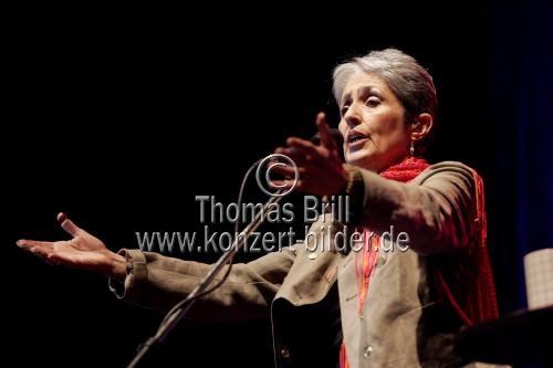 Amerikanische Folk-Sngerin Joan Baez auf 