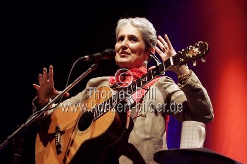 Amerikanische Folk-Sngerin Joan Baez auf 