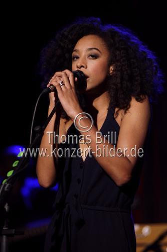 Englische Soulsängerin Corinne Bailey Rae präsentiert ihr neues Album 