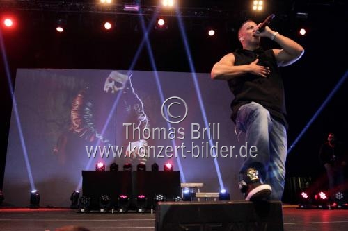 Deutsche Rapper Farid Bang gastiert auf seiner 