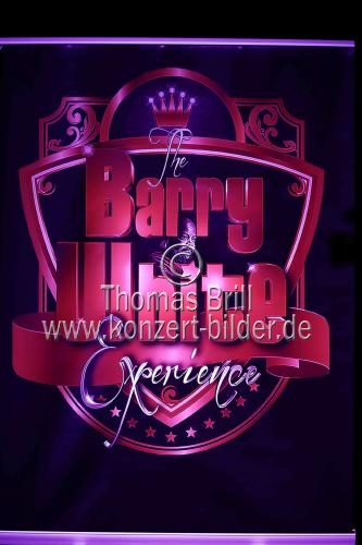 Der amerikanische Sänger Eric Conley gastiert mit The Barry White Experience - The Show in der Lanxess-Arena Köln (&copy; Thomas Brill)