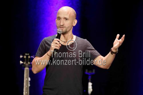 Deutsche Comedian Markus Barth moderiert die Eröffnungsshow 