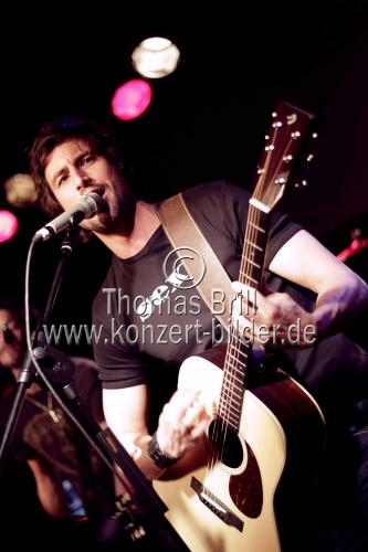 Deutsche Sänger und Schauspieler Tom Beck präsentiert sein neies Album 