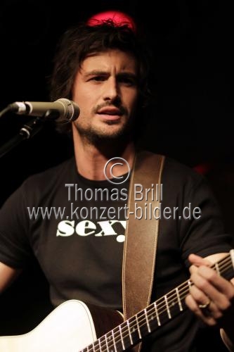 Deutsche Sänger und Schauspieler Tom Beck präsentiert sein neies Album 