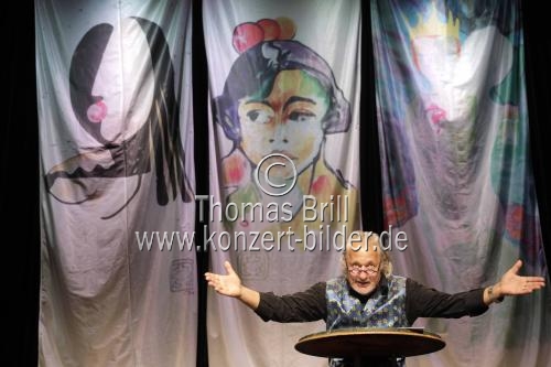 Rheinischer Kabarettist Konrad Beikircher eröffnet die Ausstellung 