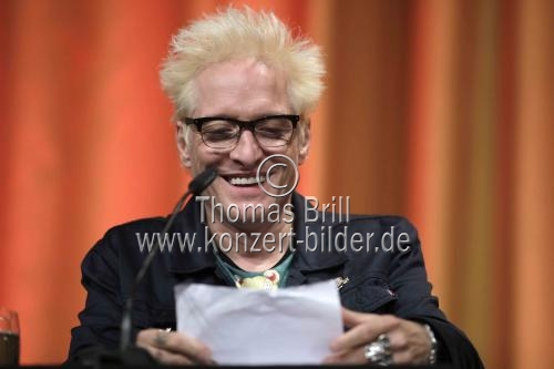 Deutsche Schauspielerin Katharina Thalbach und der deutsche Musiker Bela B. lesen aus 