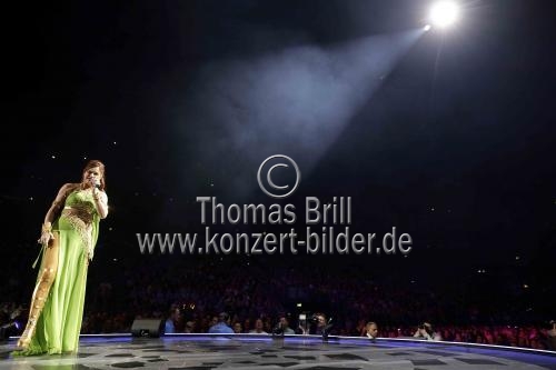 Deutsche Schlagersängerin Andrea Berg gastiert auf ihrer 