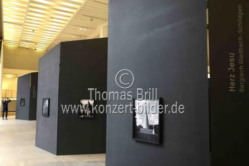 Schweizer Fotokünstlerin Hélène Binet gastiert mit ihrer Ausstellung „Das Echo von Träumen“ vom 23. Oktober bis 20. Dezember 2020 im Museum für Angewante Kunst in  (&copy; Thomas Brill)