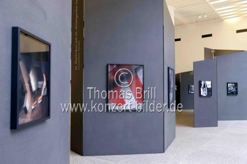 Schweizer Fotokünstlerin Hélène Binet gastiert mit ihrer Ausstellung „Das Echo von Träumen“ vom 23. Oktober bis 20. Dezember 2020 im Museum für Angewante Kunst in  (&copy; Thomas Brill)