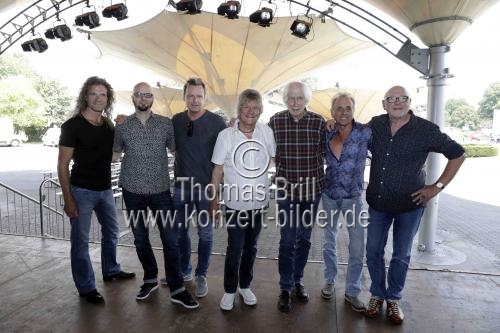 Kölnische Mundartgruppe Bläck Fööss gastiert am 25. August 2018 mit ihrem traditionellen musikalischen Familienfest Open Air Saison am Tanzbrunnen Köln (&copy; Thomas Brill)