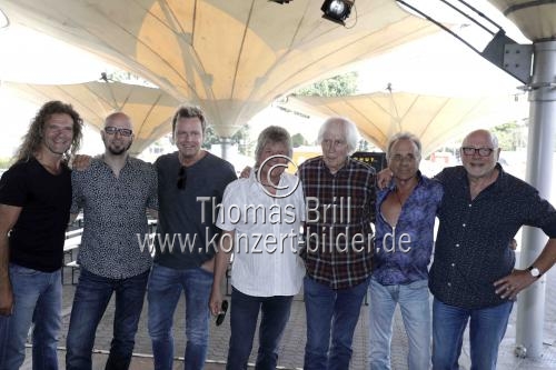 Kölnische Mundartgruppe Bläck Fööss gastiert am 25. August 2018 mit ihrem traditionellen musikalischen Familienfest Open Air Saison am Tanzbrunnen Köln (&copy; Thomas Brill)