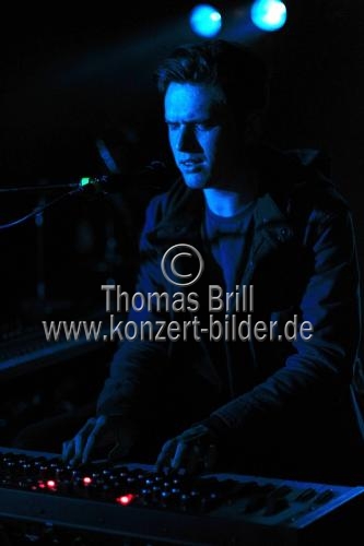 Englischer Dubstep-Musiker James Blake präsentiert sein Debutalbum 