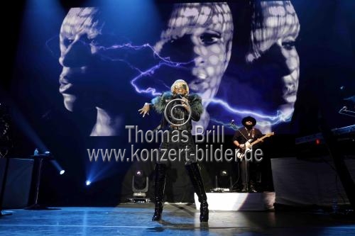 Amerikanische Rhythm and Blues-Sängerin Mary J. Blige gastieren auf ihrer 