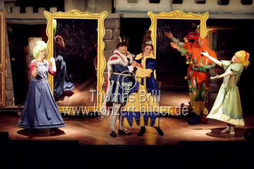 Bibi Blocksberg und der verhexte Schatz - Das Musical im Volkstheater Millowitsch Köln (© Thomas Brill)