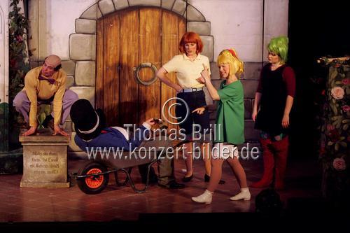 Bibi Blocksberg und der verhexte Schatz - Das Musical im Volkstheater Millowitsch Köln (© Thomas Brill)
