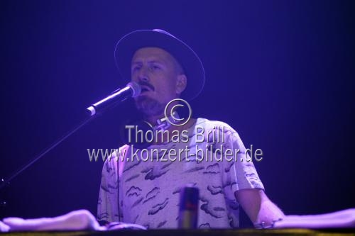 Deutsche Hip-Hop-Band Blumentopf gastiert auf ihrer 