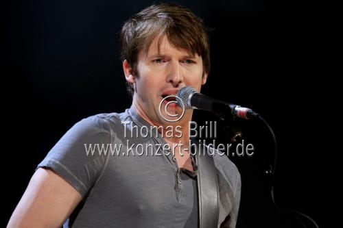 Britischer Singer/Songwriter James Blunt gastiert auf seiner 