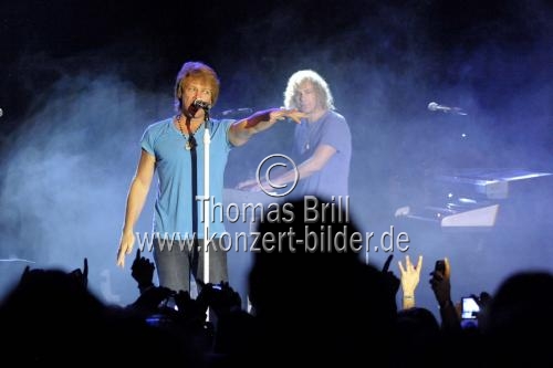Amerikanische Rock-Band Bon Jovi gab ein exclusives 