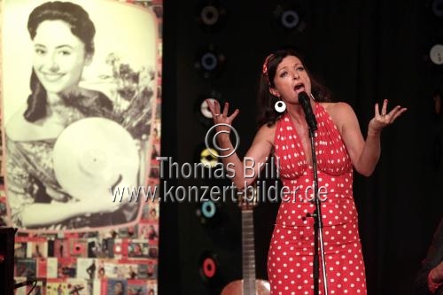 Claudia Schill und Klaus Renzel gastieren mit ihrer 50-iger Jahre Revue 