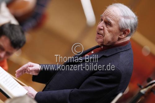 Französischer Dirigent Pierre Boulez leitet das Königliches Concertgebouworchester Amsterdam in der Philharmonie Köln (&copy; Thomas Brill)