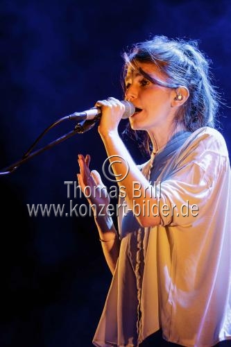 Deutsch-Schweizer Songwriter-Pop-Duo Boy gastiert auf ihrer 