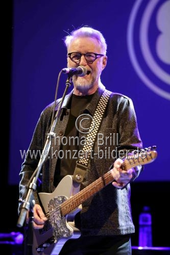 Britischer Singer-Songwriter Billy Bragg gastiert auf seiner 