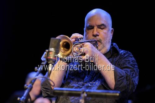 Amerikanischer Jazz-Musiker Randy Brecker, Chris Potter und Michael Abene gastieren in Begleitung der WDR Big Band Köln in der Philharmonie Köln (© Thomas Brill)