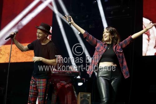 Kölsch Rock-Band Brings gastieren mit ihrer „MaiPolkaParty“ zum Tanz in den Mai in der Kölner Lanxess-Arena (© Thomas Brill)