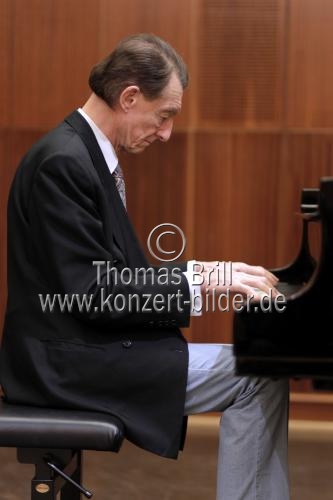 Tschechischer Pianist Josef Bulva gastiert im Klaus-von-Bismarck-Saal Köln (© Thomas Brill)