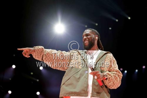 Nigerianischer Afrobeat-Musiker Burna Boy gastiert auf seiner 