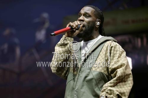Nigerianischer Afrobeat-Musiker Burna Boy gastiert auf seiner 