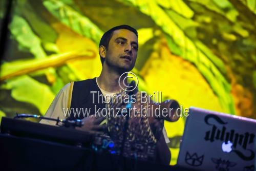 Australische Musikgruppe The Cat Empire gastiert auf ihrer 