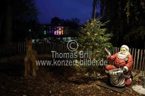 Weihnachtslichtershow Christmas Garden Köln gastiert vom 17. November 2021 bis 16. Januar 2022 im Kölner Zoo (&copy; Thomas Brill)