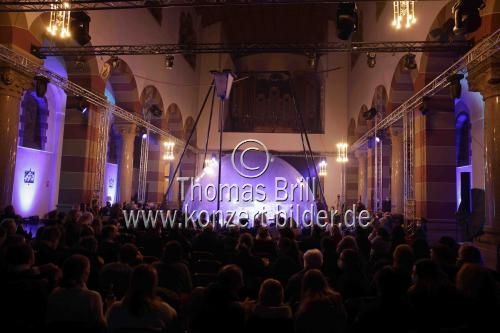 Internationaler Zirkus Cirque Bouffon gastiert mit seinem Programm 