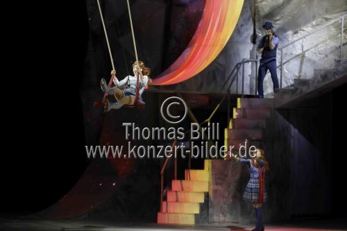Kanadischer Zirkus Cirque du Soleil gastiert mit dem Programm 