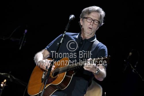Englische Blues-Sänger und Gitarrist Eric Clapton gastiert auf seiner 