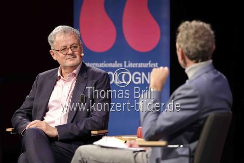 Britische Historiker Sir Christopher Clark und der deutsche Journalist Joachim Frank diskutieren über über Clarks Werk 